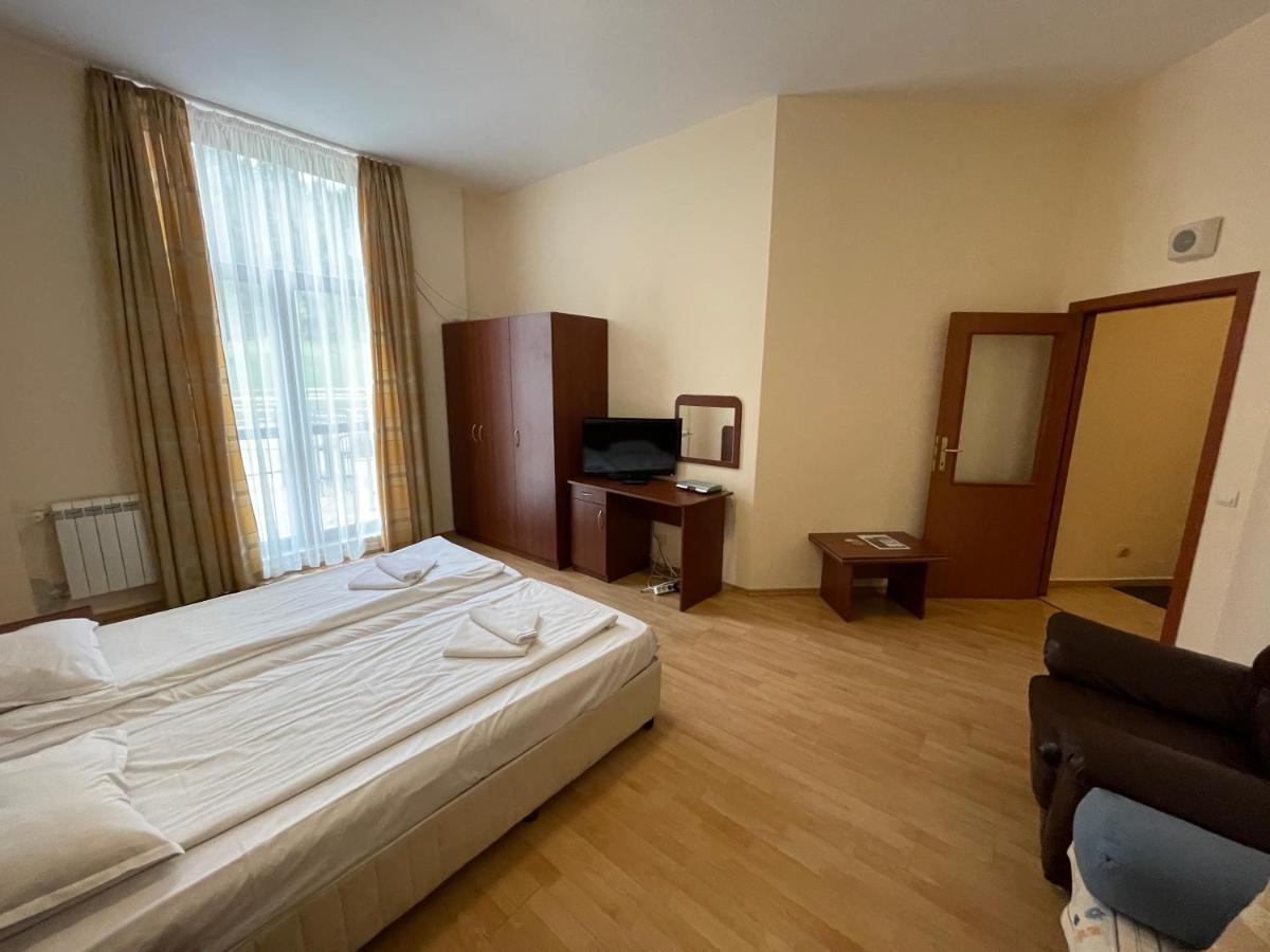 Persey Flora Apartments Borovets Dış mekan fotoğraf