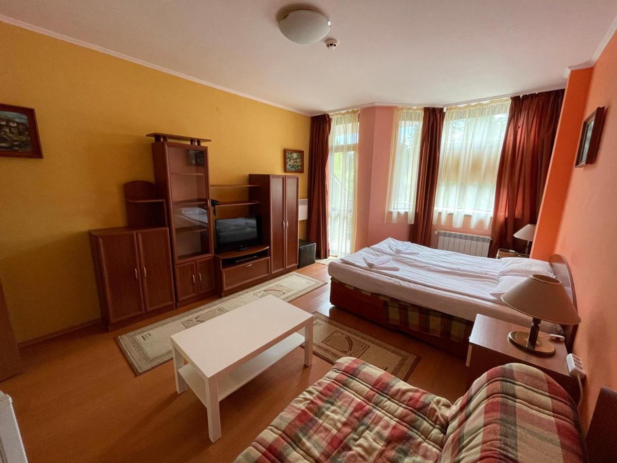 Persey Flora Apartments Borovets Dış mekan fotoğraf