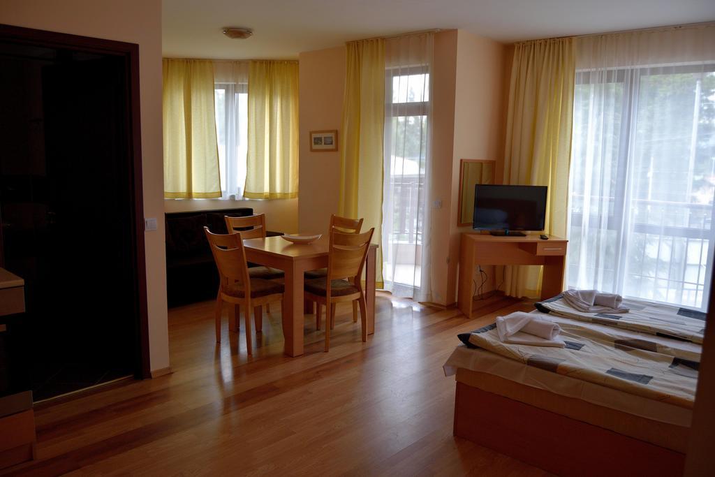 Persey Flora Apartments Borovets Oda fotoğraf